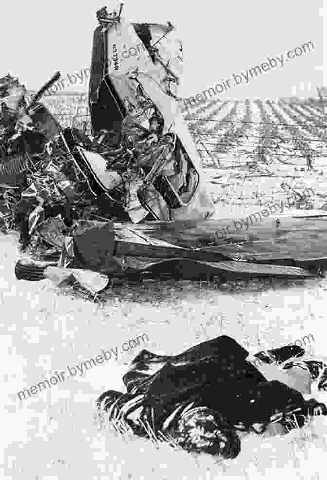 Buddy Holly Plane Crash Blood On The Stage 1950 1975: Milestone Plays Of Crime Mystery And Detection